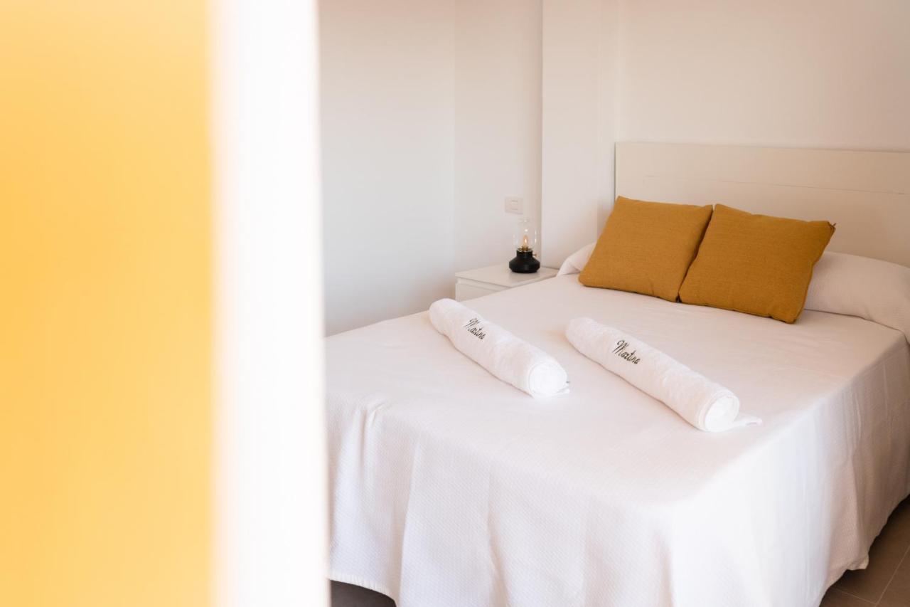 Homeforguest Atico Martina Con Terraza En Los Cristianos Лос Кристианос Екстериор снимка