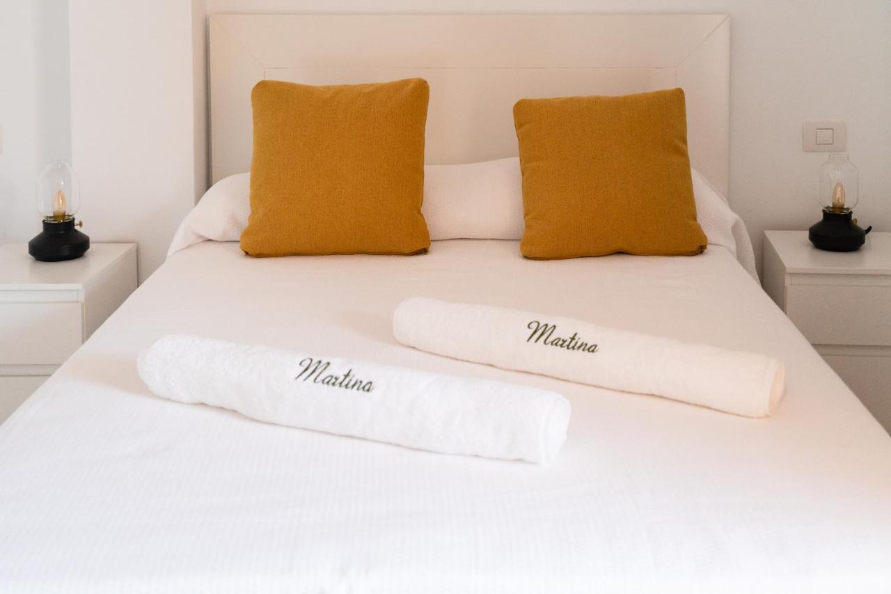 Homeforguest Atico Martina Con Terraza En Los Cristianos Лос Кристианос Екстериор снимка