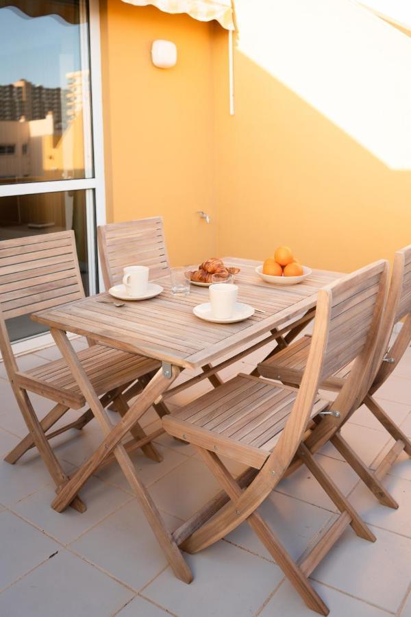 Homeforguest Atico Martina Con Terraza En Los Cristianos Лос Кристианос Екстериор снимка